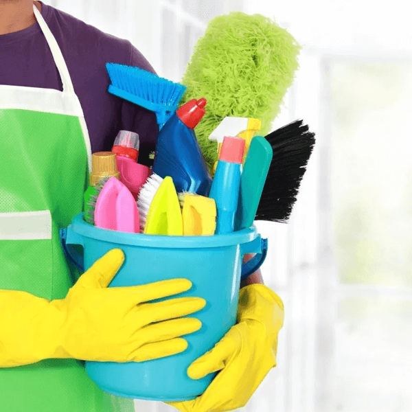 Karşıyaka Temizlik Firmaları Hangi Hizmetleri Sunuyor? : Kapak Görseli